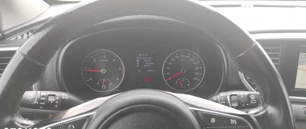 Kia Sportage cena 78000 przebieg: 168000, rok produkcji 2019 z Kielce małe 121